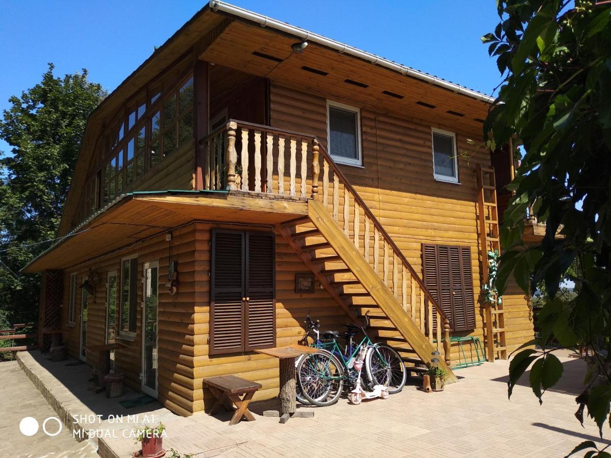 Гостевой Дом "Дача Салтов" Staryy Saltiv Exterior foto